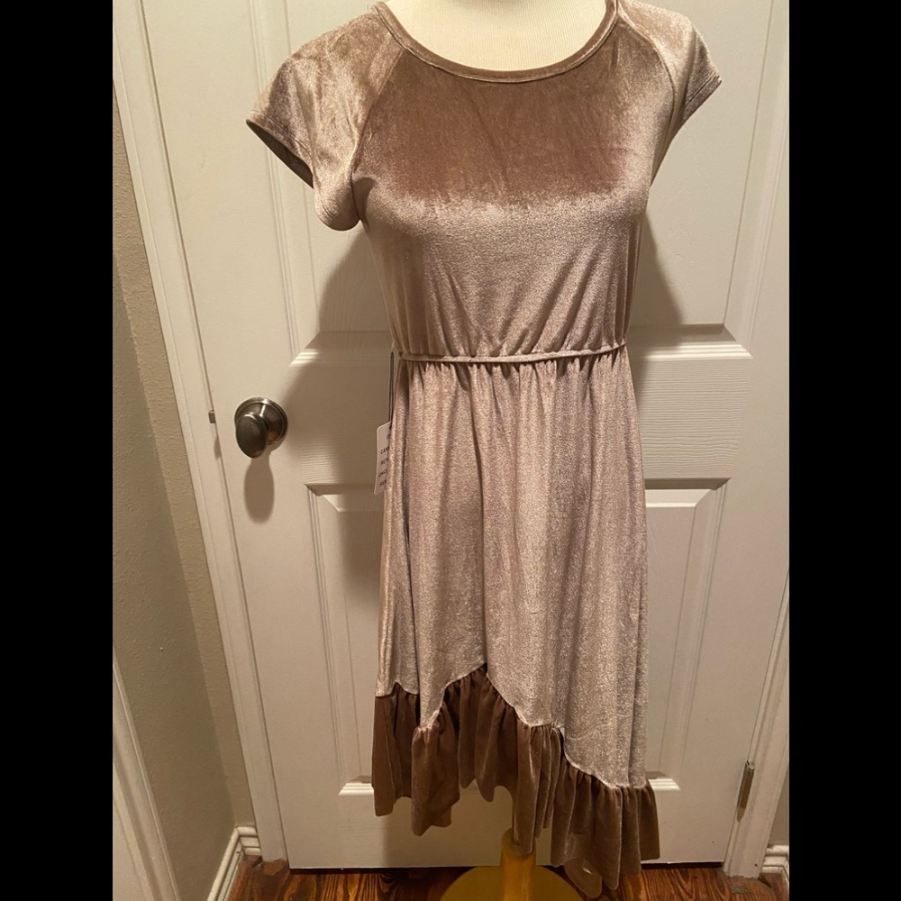 NWT! Mia Joy girls dress Sz 12